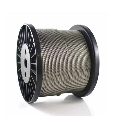 Un buon prezzo. Cavo di tensione per gru da torre di 16 mm non rivestito filo di acciaio galvanizzato corda di acciaio per AiSi standard in linea