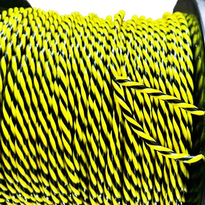 Un buon prezzo. Filo per decespugliatore a doppio strato per impieghi gravosi con taglierino super in linea