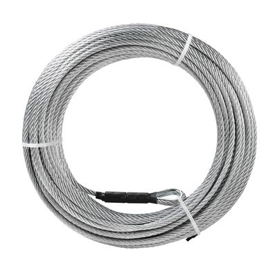 Un buon prezzo. Il filo di acciaio galvanizzato da 12 mm per recinzioni soddisfa i requisiti standard AiSi in linea