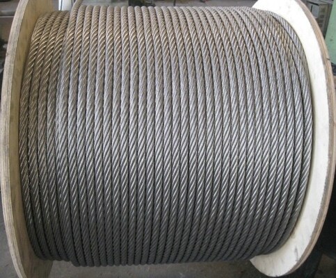 Un buon prezzo. 7X19 Cablo di acciaio galvanizzato per costruzioni, cavo per aerei con materiale in acciaio al carbonio e lunghezza personalizzabile in linea